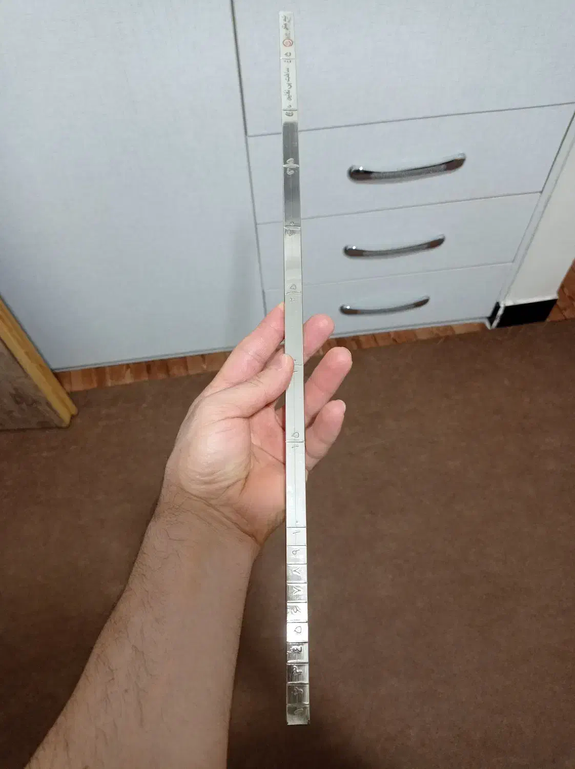 یه سری رخت آویز و نیم متر فلزی|بندرخت و رخت‌آویز|سنندج, |دیوار