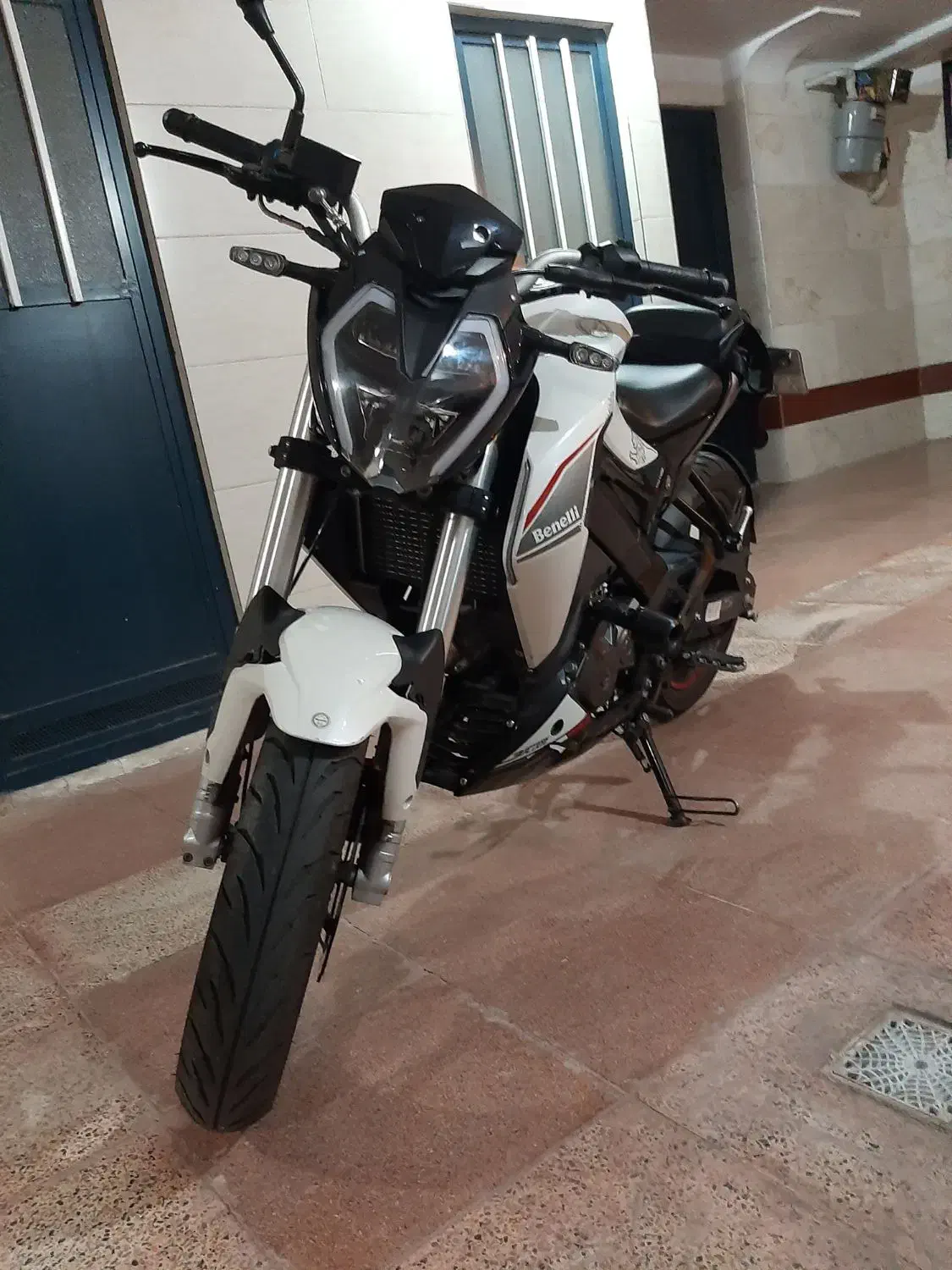 بنلی ۱۸۰|موتورسیکلت|تهران, کوی بیمه|دیوار