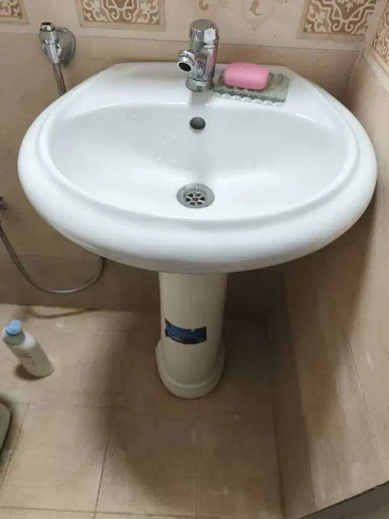 روشویی|لوازم سرویس بهداشتی|صدرا-فارس, فاز ۱|دیوار