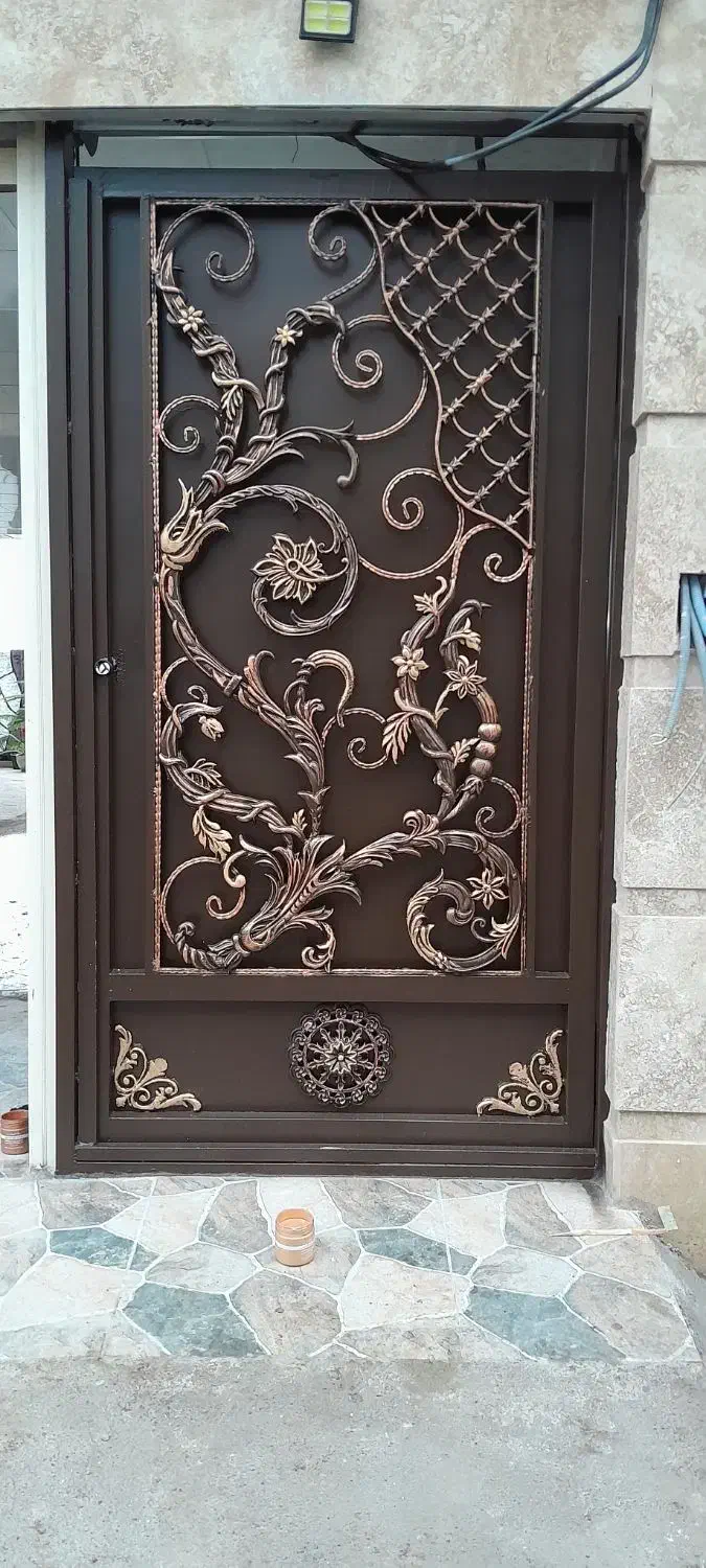 نقاشی ساختمان واجرای رنگهای جدید وفوری.|خدمات پیشه و مهارت|لنگرود, |دیوار