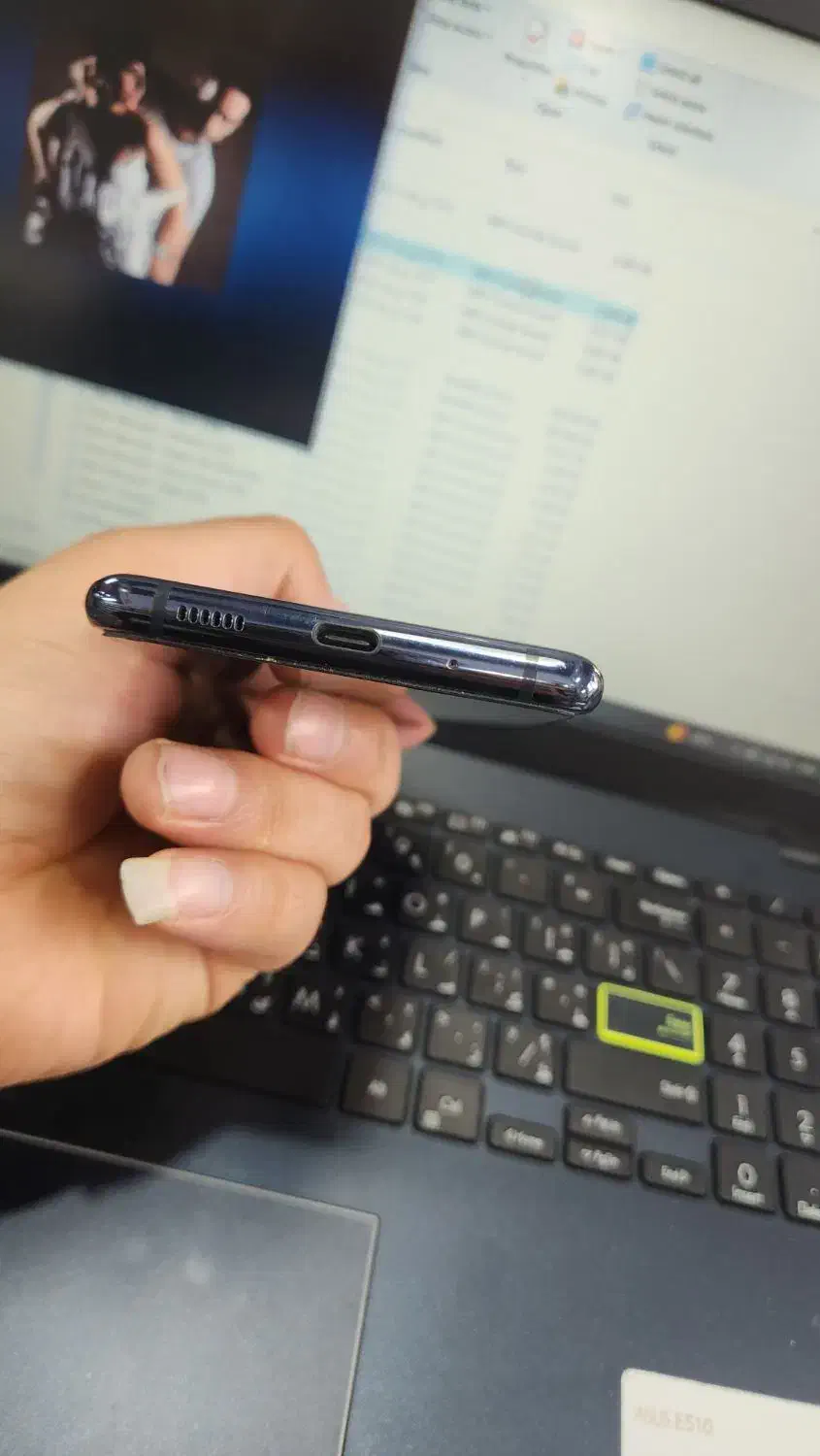 s20 fe با حافظه ۱۲۸|موبایل|شیراز, باغ تخت|دیوار
