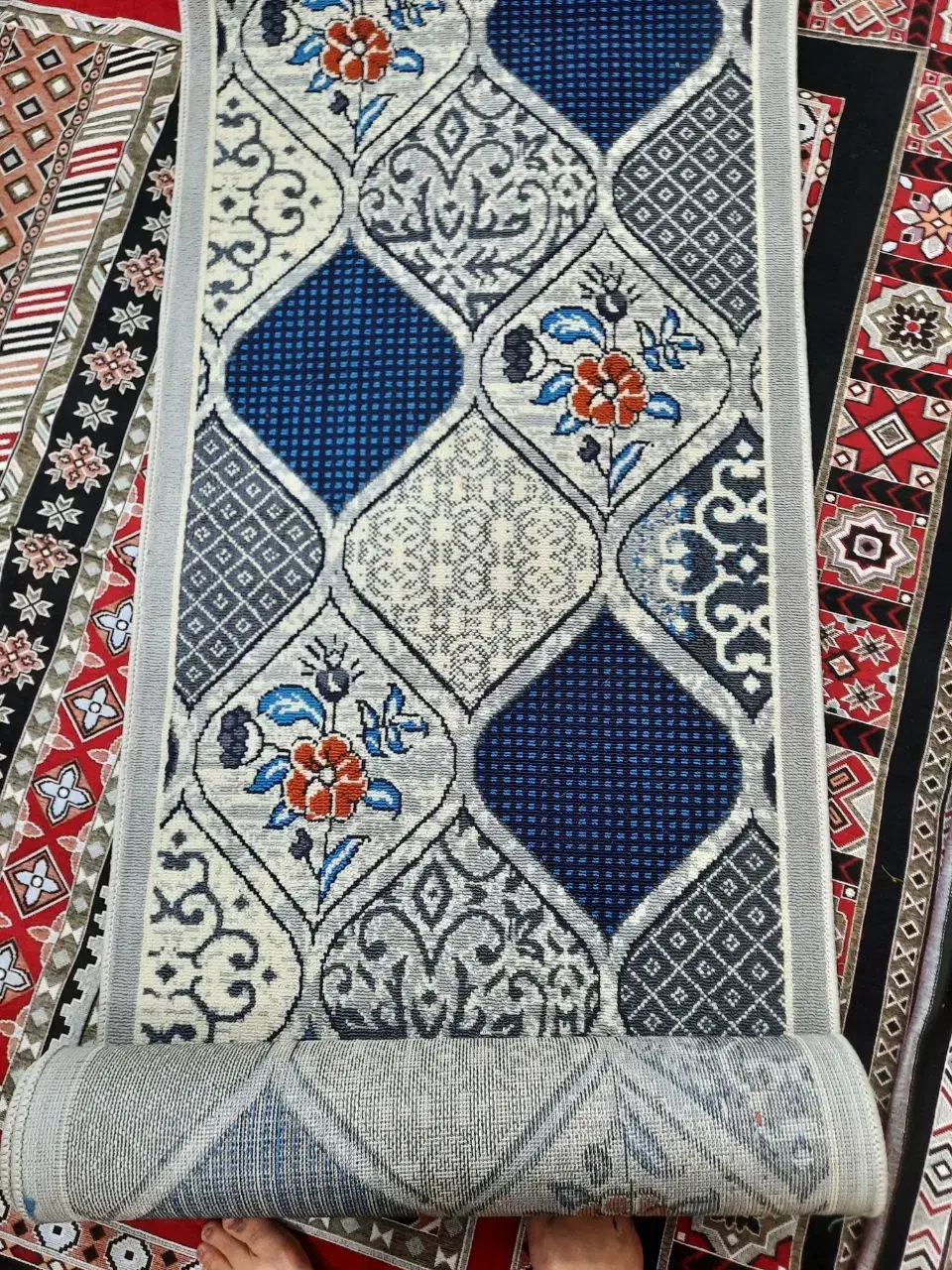 گلیم فرش و کناره قالی|فرش|زابل, |دیوار