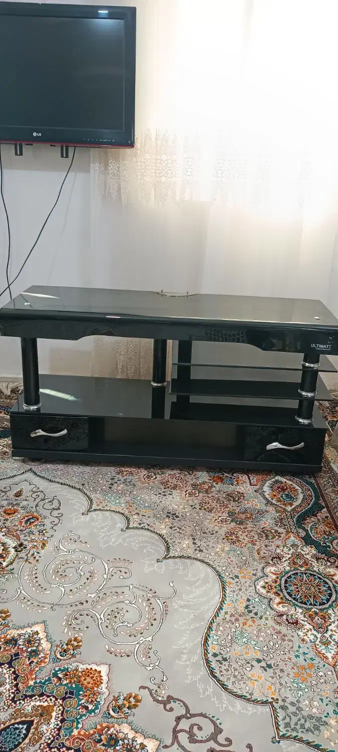 زیر تلویزیون شیشه ای|میز تلویزیون|بروجرد, |دیوار