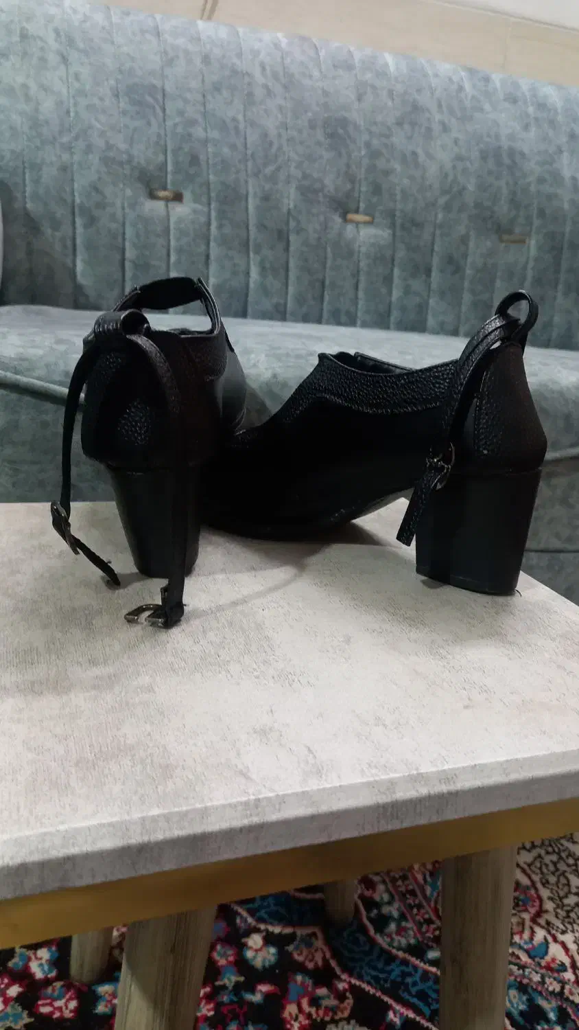 کفش سالم سایز38|کیف، کفش، کمربند|یزد, |دیوار