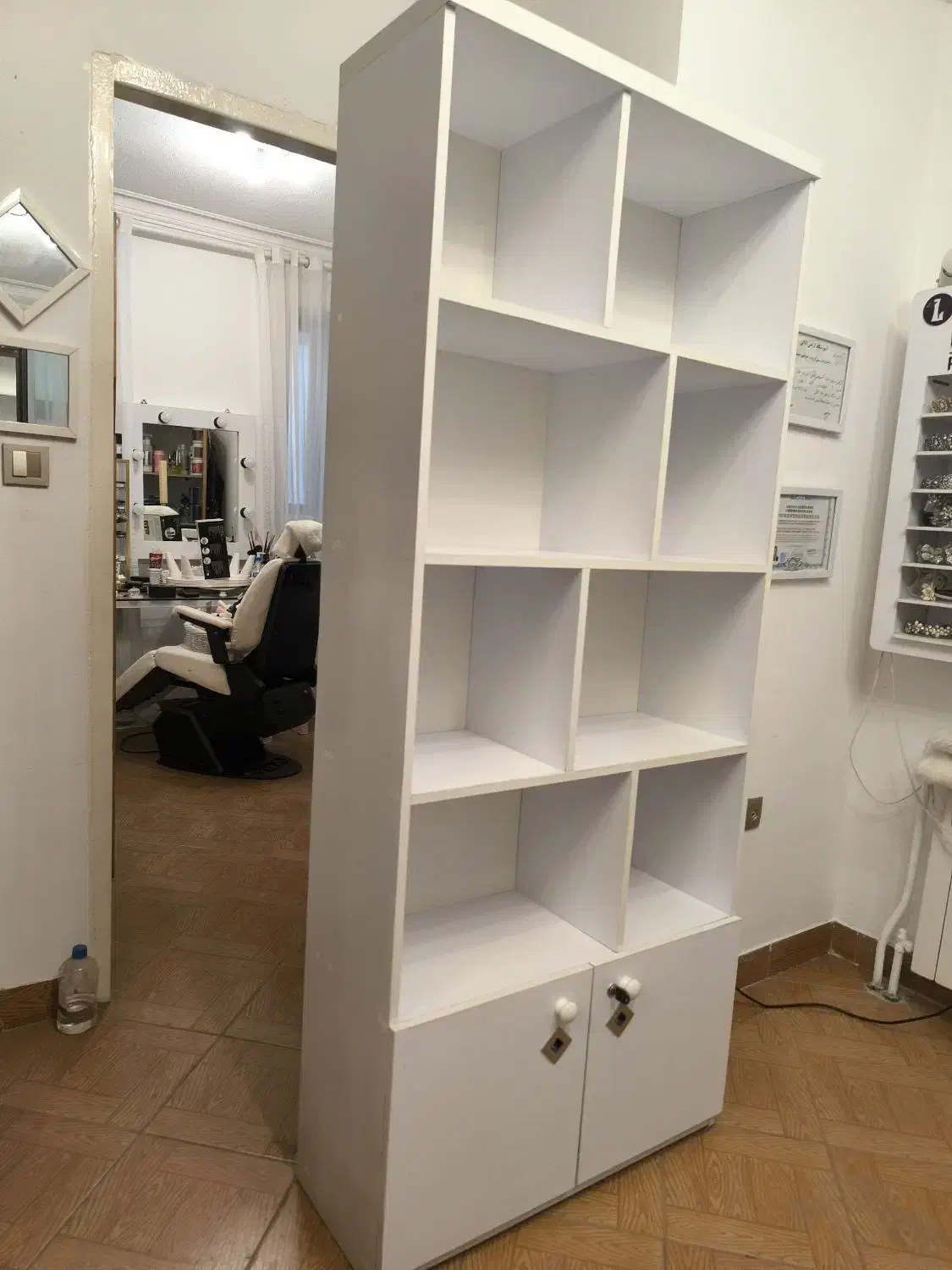 کتابخانه ام دی اف|کتابخانه، شلف، قفسه‌های دیواری|رشت, سعدی (تختی)|دیوار