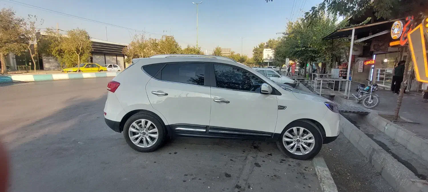 جک اس ۵ اتومات مدل ۹۷|خودرو سواری و وانت|نجف‌آباد, طالقانی|دیوار