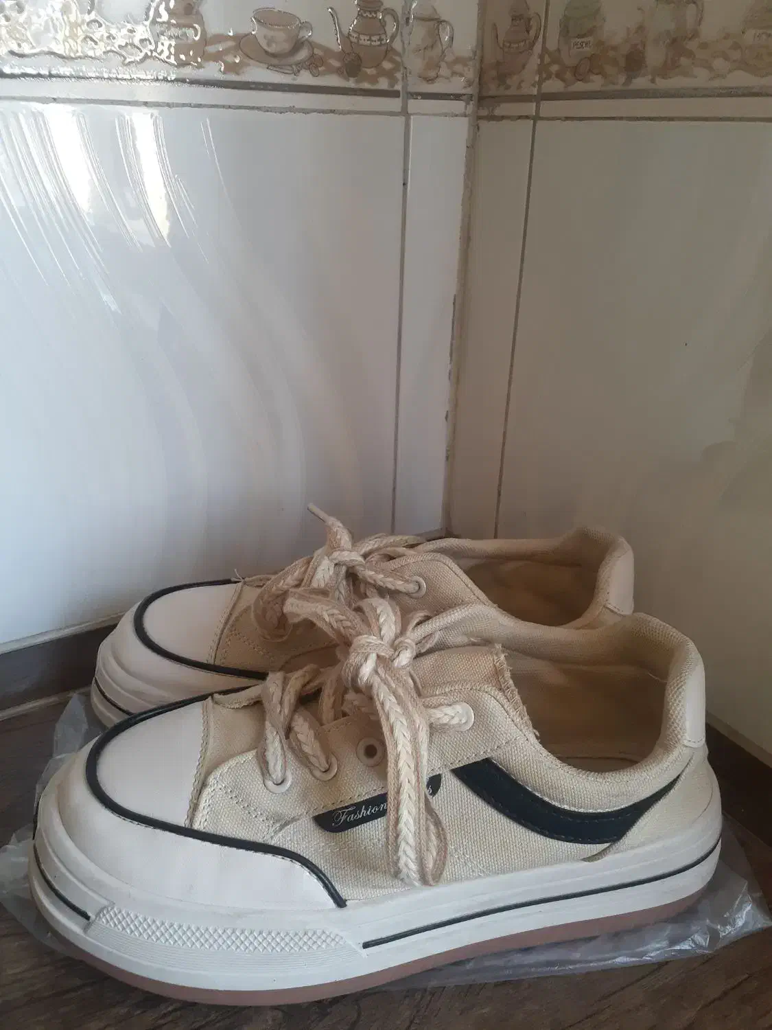 کتونی خارجی|کیف، کفش، کمربند|اسلامشهر, شهرک مصطفی خمینی|دیوار