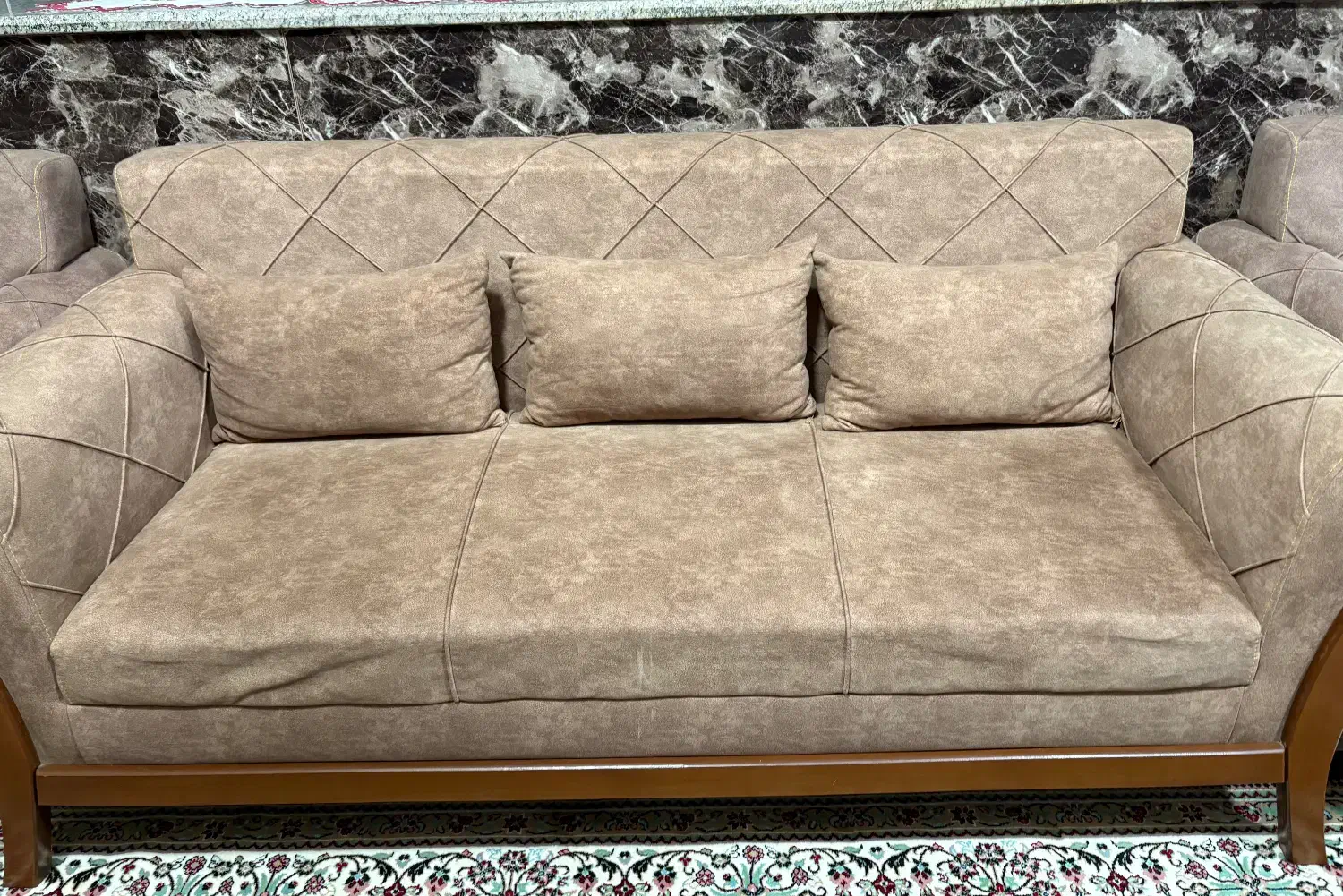 مبل خانگی  ۸ نفره|مبلمان خانگی و میز عسلی|حاجی آباد, |دیوار