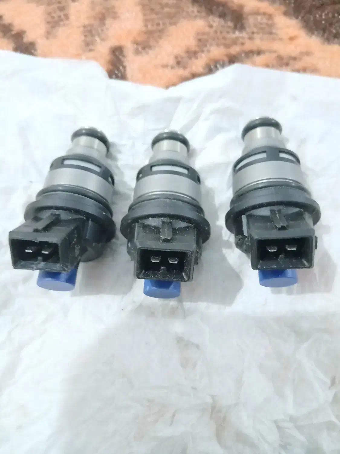 سه عدد سوزن انژوکتور تپول|قطعات یدکی و لوازم جانبی|فارغان, |دیوار