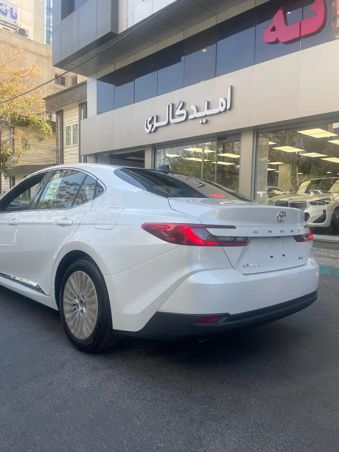 کمری LE|خودرو سواری و وانت|تهران, چیذر|دیوار