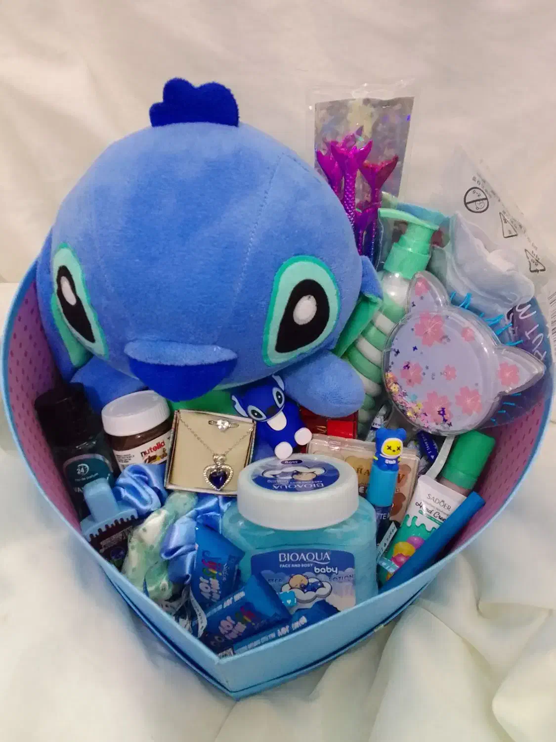 باکس ولنتاین|گل مصنوعی|کرمانشاه, |دیوار