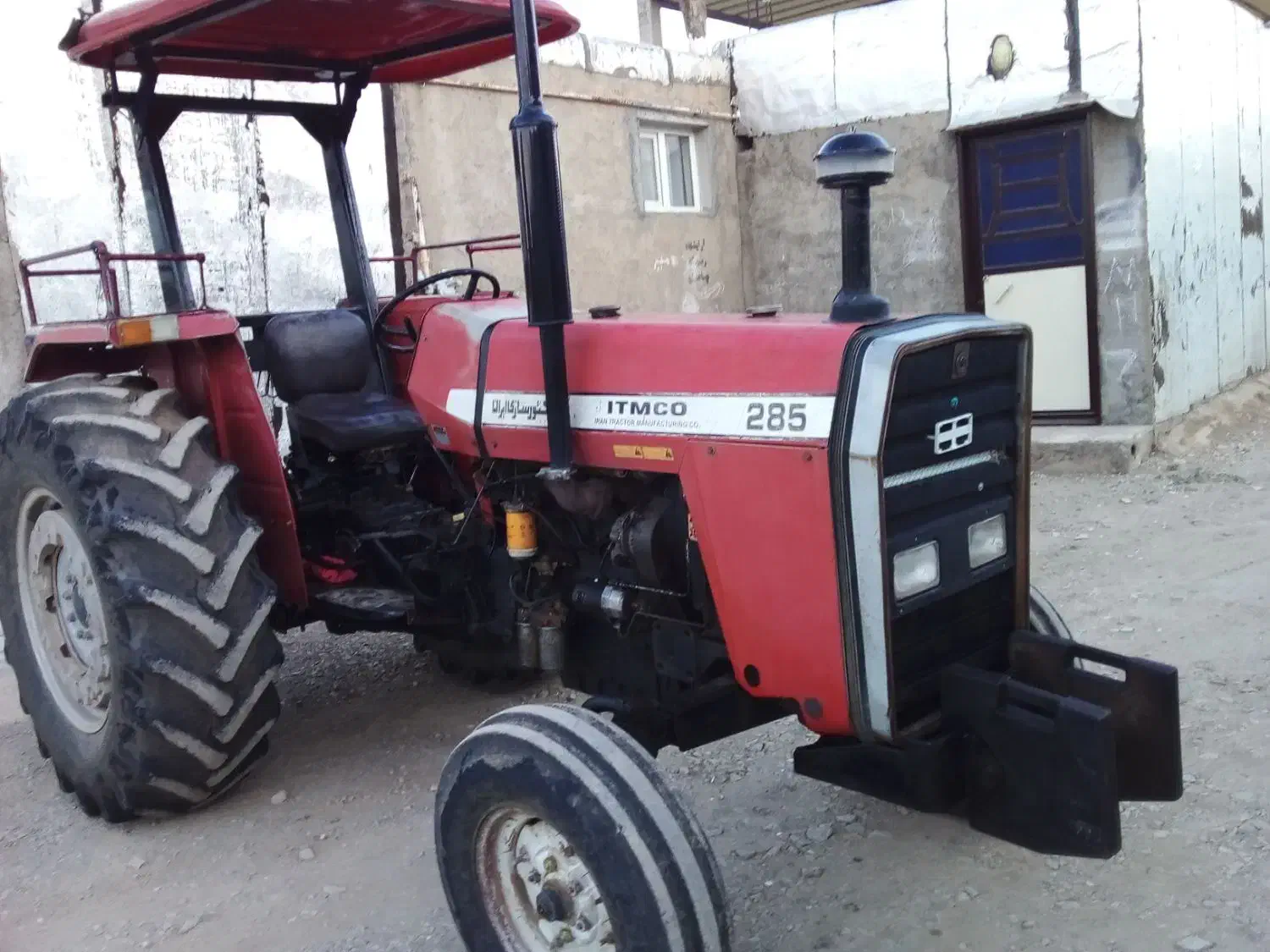 تراکتور مدل ۸۷ خانگی|خودرو سنگین|نهاوند, |دیوار