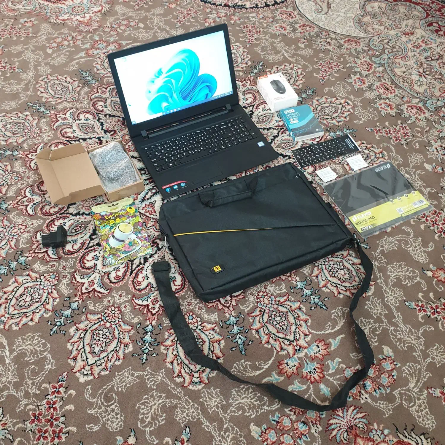 لپ تاپ مهندسی Lenovo با لوازم جانبی کامل|رایانه همراه|شیراز, شهرک برق|دیوار