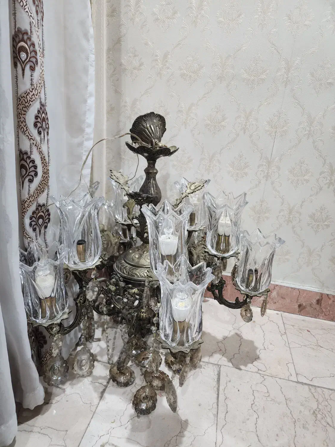 لوستر برنجی ( فوق سنگین)۱۰ شاخه قدیمی|لوستر و چراغ آویز|تهران, جوادیه تهرانپارس|دیوار