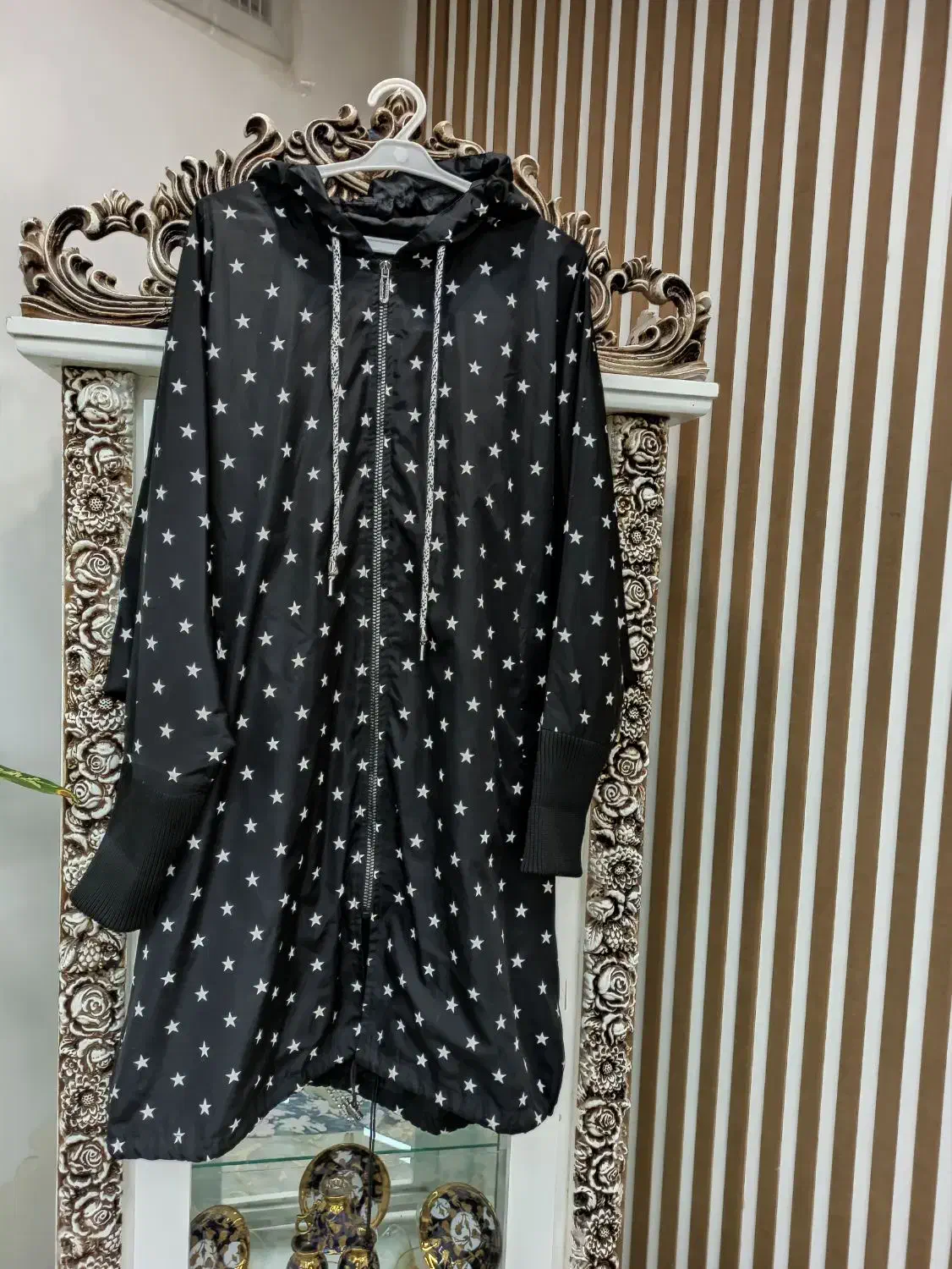 بارونی زنانه|لباس|بیرجند, |دیوار