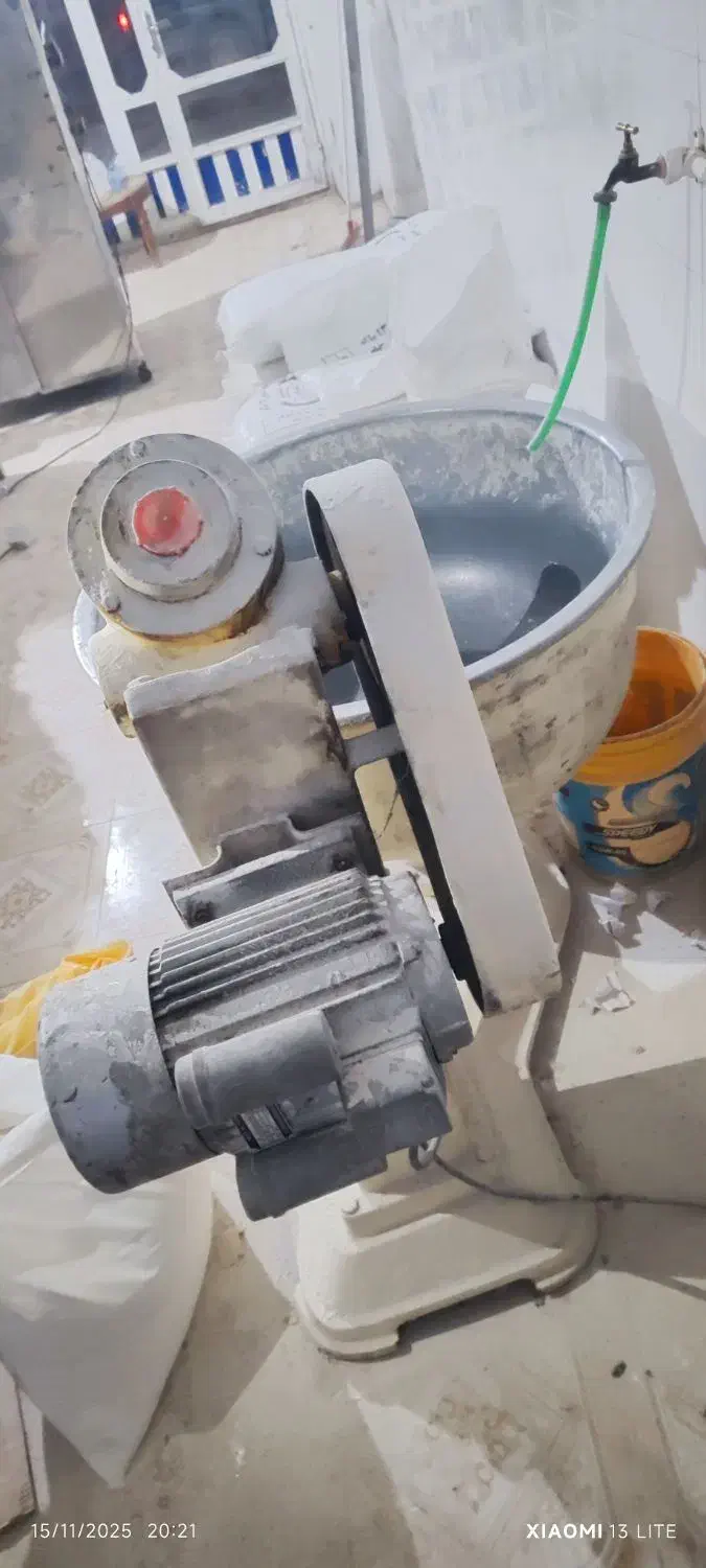 خمیر گیر 80 کیلویی|خردکن، آسیاب، غذاساز|ارس, |دیوار