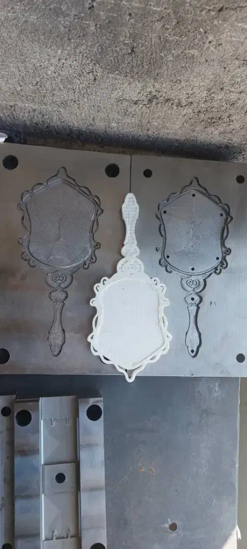 قالبسازی و خدمات فرزCNC|خدمات پیشه و مهارت|همدان, |دیوار