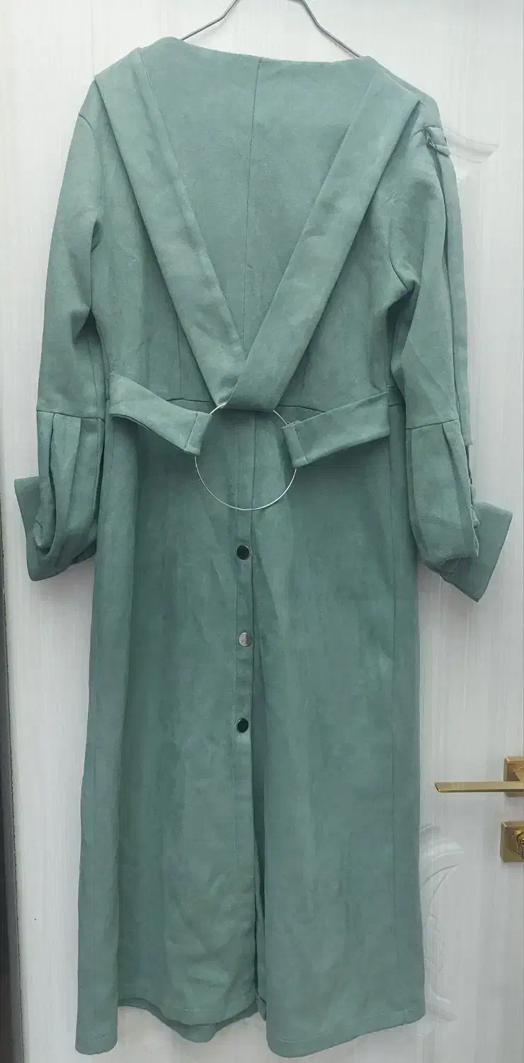 مقداری لباس  مانتو سوییت شلوار نیم بوت|لباس|نسیمشهر, |دیوار