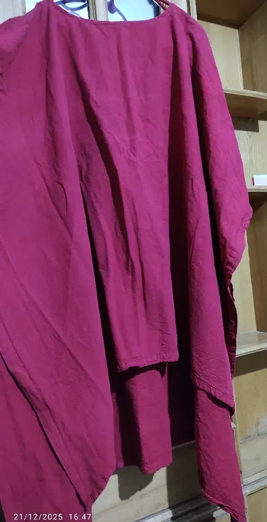 لباس یلدا|لباس|فولادشهر, B7|دیوار