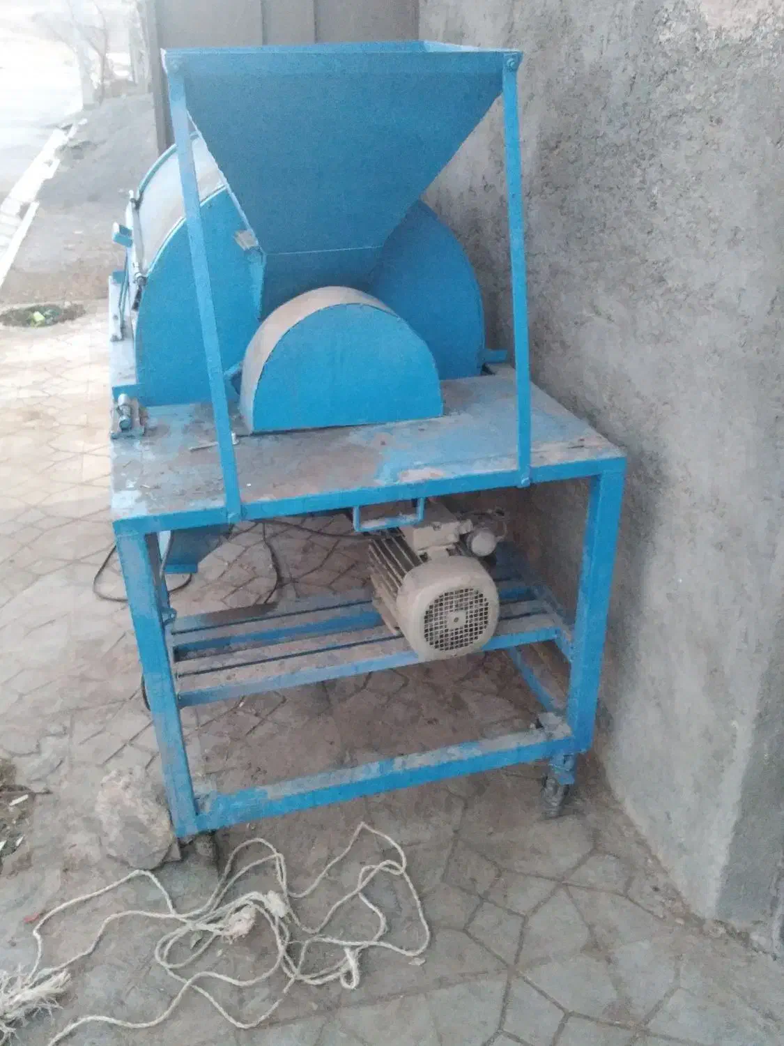 وانت مدل۹۳ ودستگاه زرشک پاکنی|خودرو سواری و وانت|زهان, |دیوار