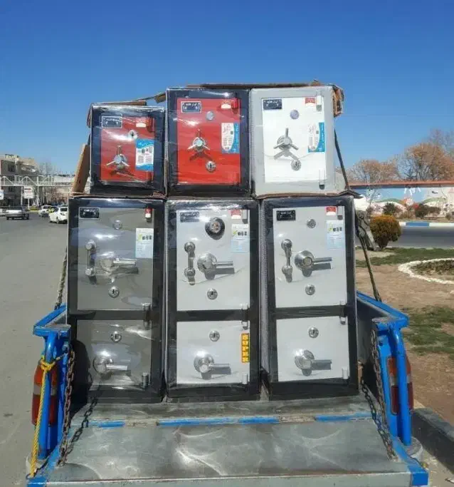 گاوصندوق ضد سرقت ضد دیلم ضد حریق|ابزارآلات|ارومیه, |دیوار