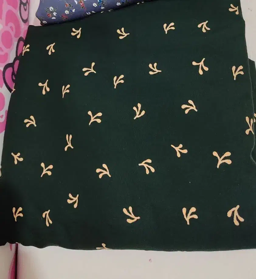 پارچه نخی|لباس|سنندج, |دیوار