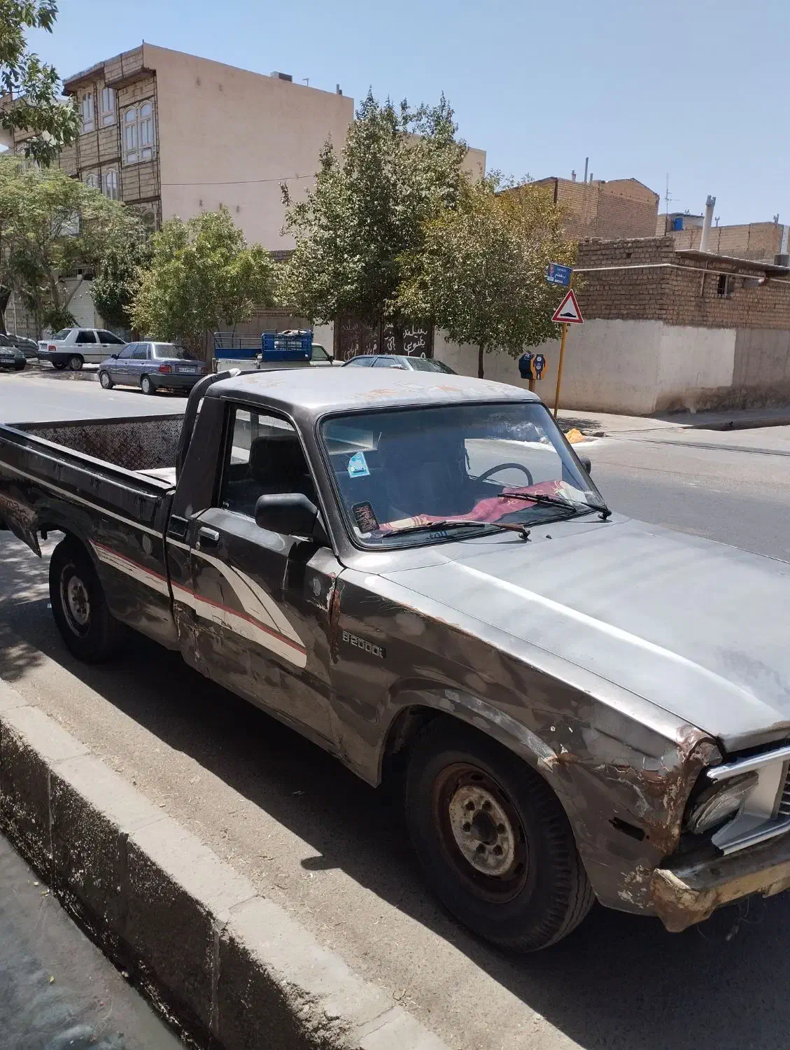 مزدا وانت 1600|خودرو سواری و وانت|قم, قلعه کامکار|دیوار