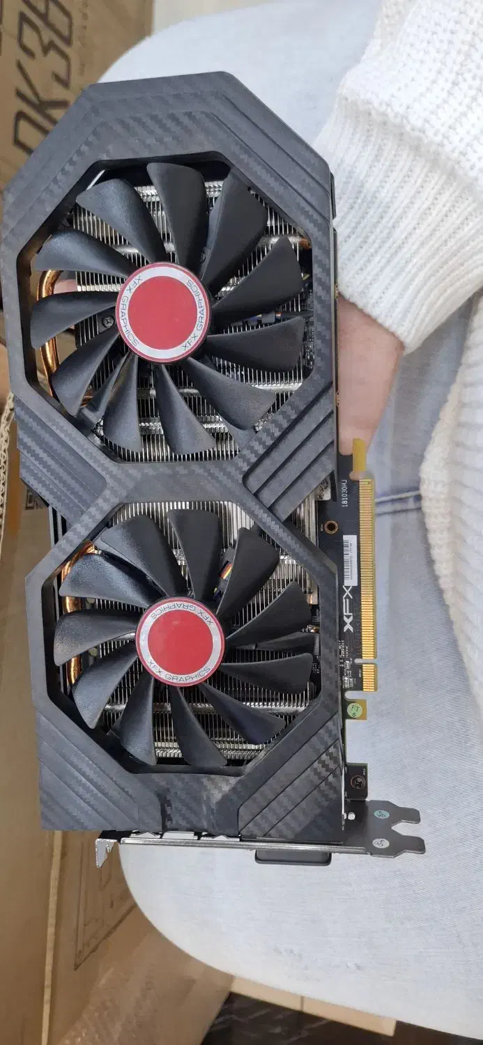 Rx 580 درحد نو خانگی با ضمانت|قطعات و لوازم جانبی رایانه|اصفهان, خلجا|دیوار