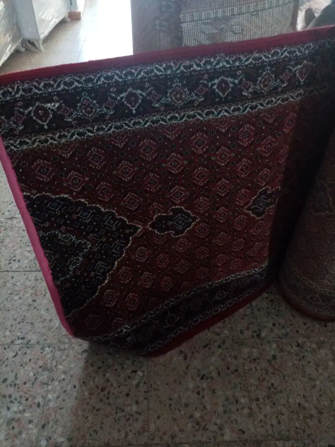 کناره فرش نقش ریزماهی 8متری|فرش|خرم‌آباد, |دیوار