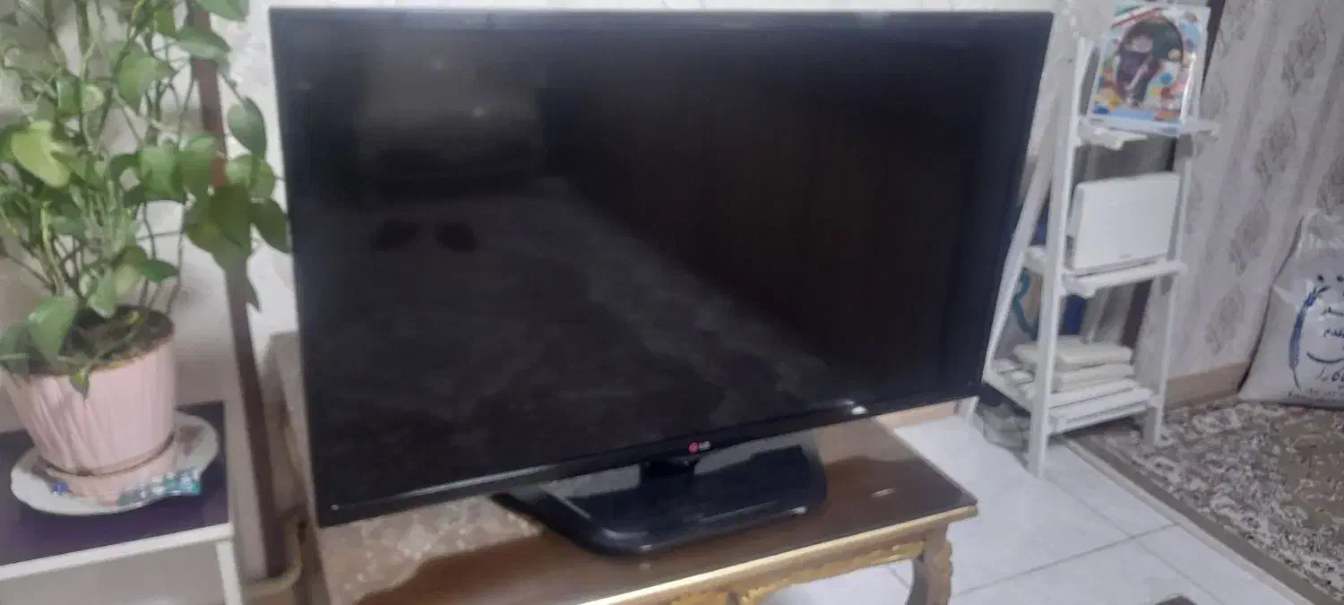 تلویزیون|تلویزیون و پروژکتور|محمدشهر, شهرک پیام (مهرالبرز)|دیوار