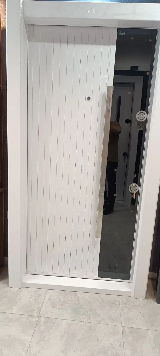 درب ضدسرقت ترک آلتین درب|مصالح و تجهیزات ساختمان|برازجان, |دیوار