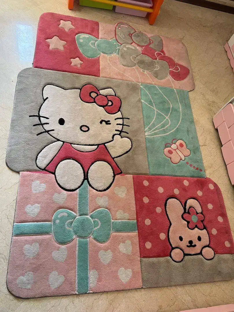 فرش کودک دخترانه ۱۵۰ در ۲۲۰|فرش|تهران, پونک|دیوار