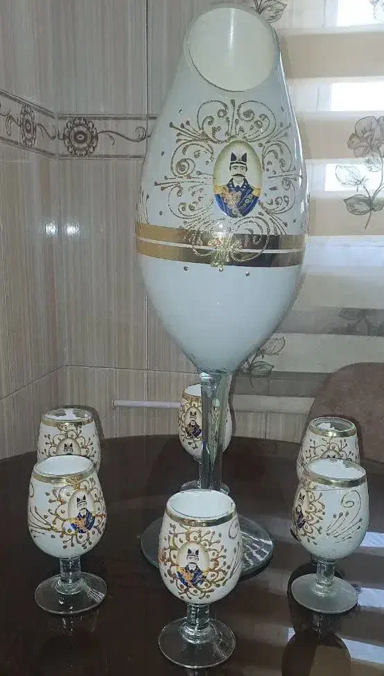 گلدان وجام|صنایع دستی و سایر لوازم تزئینی|تهران, شهرک ولیعصر شمالی|دیوار