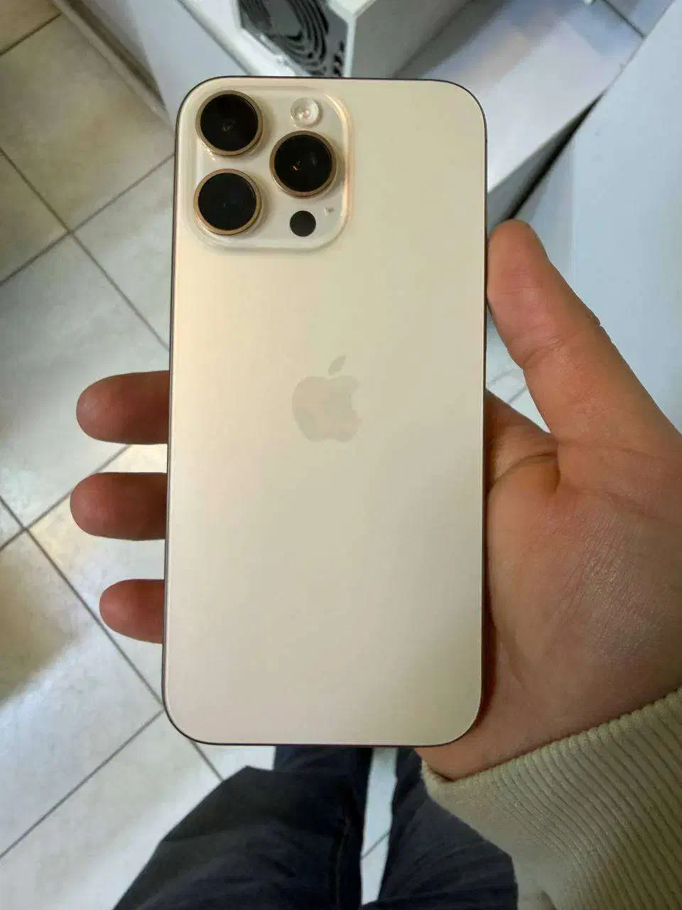 گوشی آیفون 16 پرو|موبایل|شاهرود, |دیوار