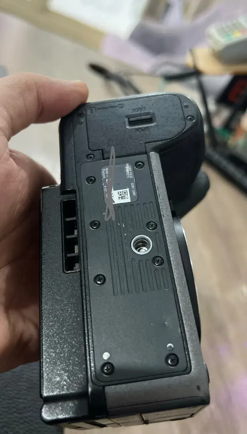 Fx30 body|دوربین عکاسی و فیلم‌برداری|سنندج, |دیوار