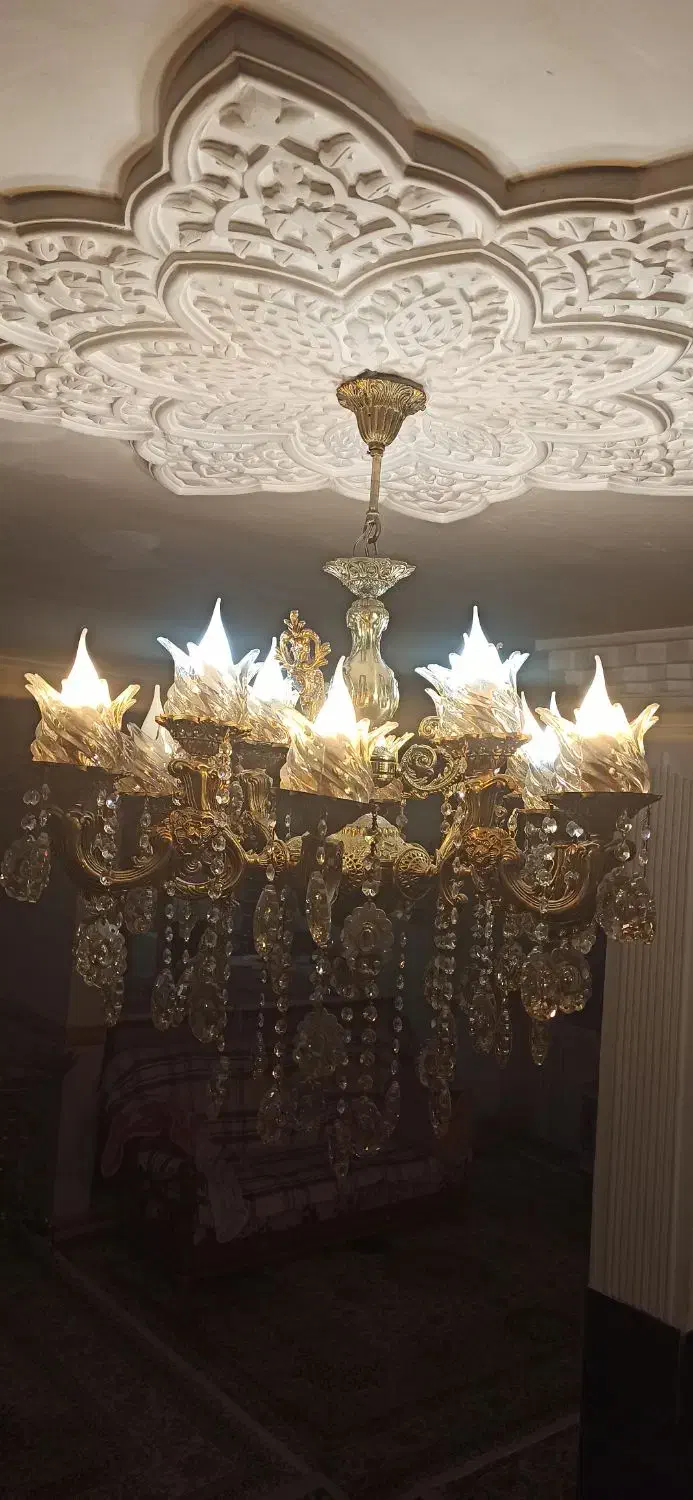 لوستر ۱۲شاخه|لوستر و چراغ آویز|همدان, |دیوار