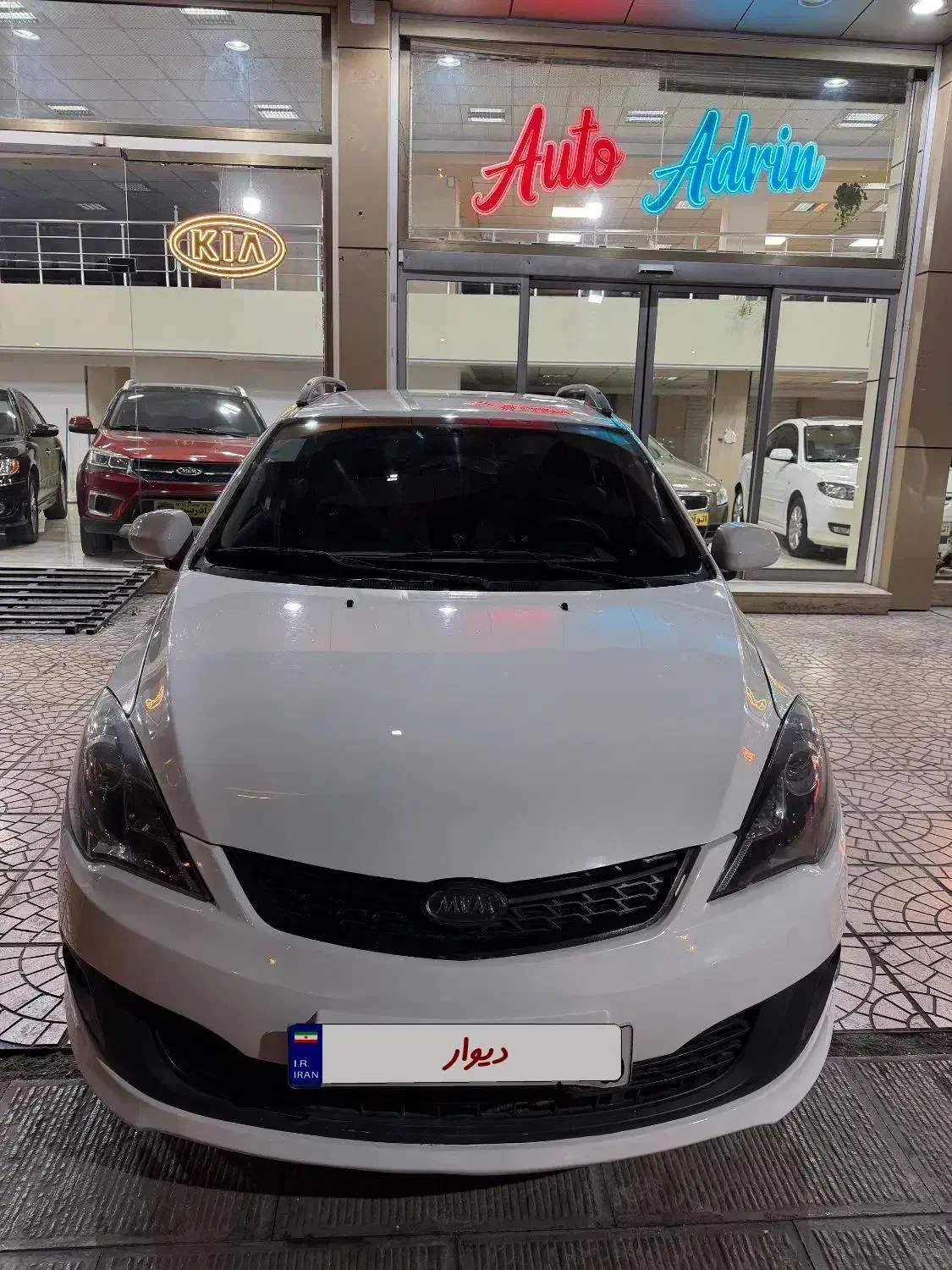 ام و ام ۳۱۵|خودرو سواری و وانت|ارومیه, |دیوار