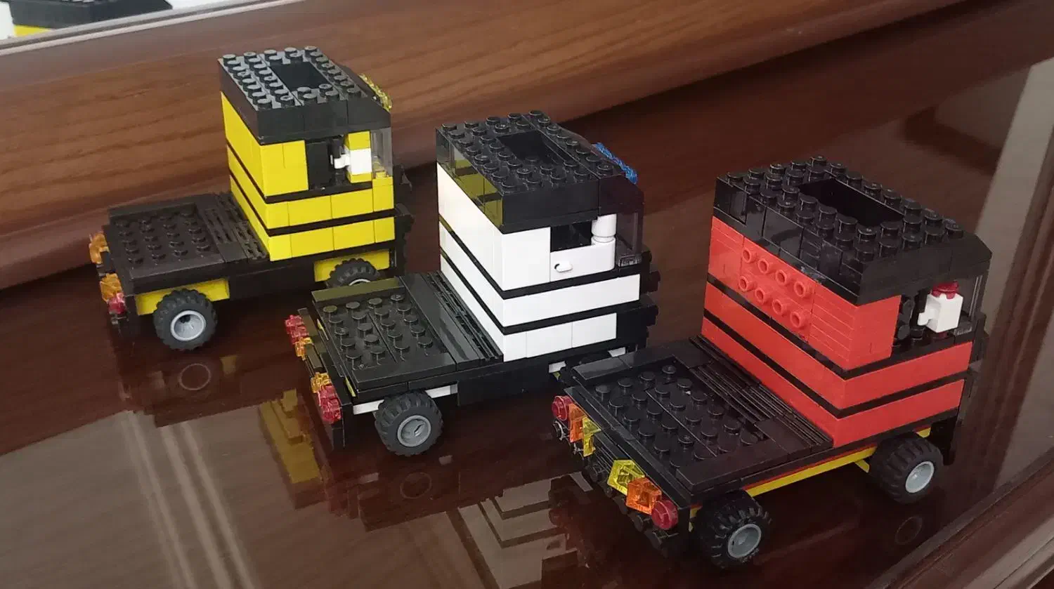 لگو|اسباببازی|شبستر, |دیوار