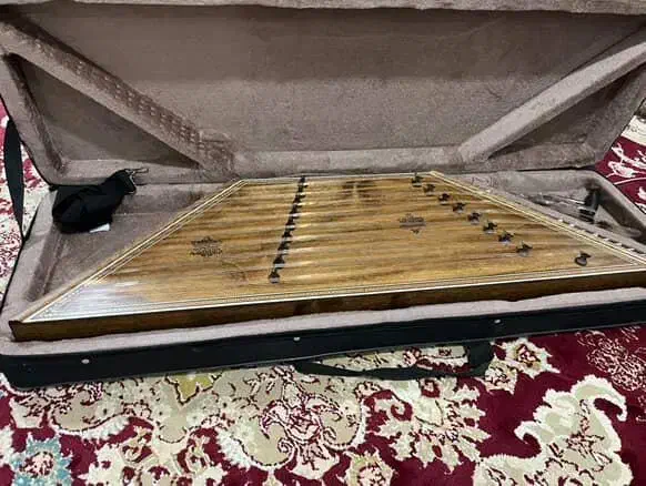 سنتور نو میباشد استفاده نشده|سازهای سنتی|نکا, |دیوار