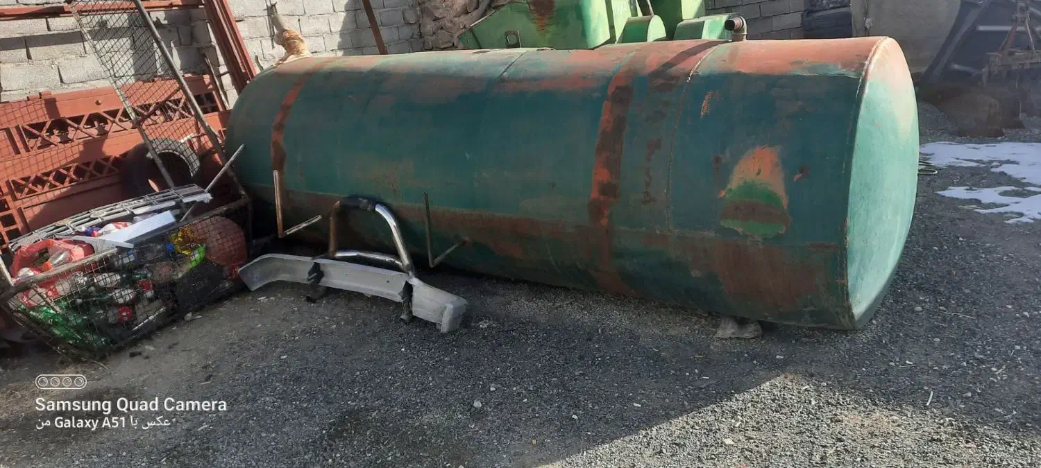 تانک|ماشین‌آلات صنعتی|قروه, |دیوار