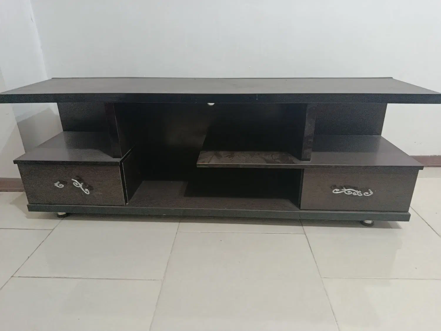 زیر تلویزیون قیمت مقطوح|میز تلویزیون|رشت, کوی مهر|دیوار