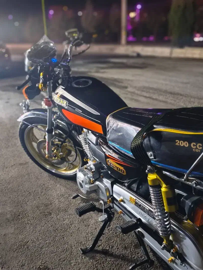 نیکتاز ۴۰۴ صفر|موتورسیکلت|فولادشهر, B5|دیوار