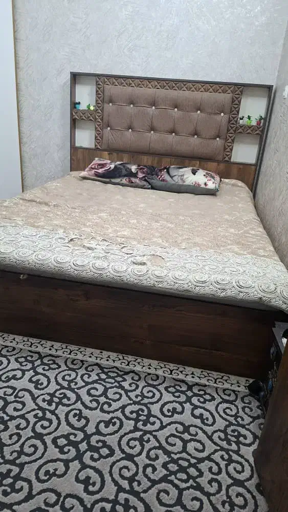 تخت دونفره پاتختی میز ارایش|تخت و سرویس خواب|قرچک, زیبا شهر|دیوار
