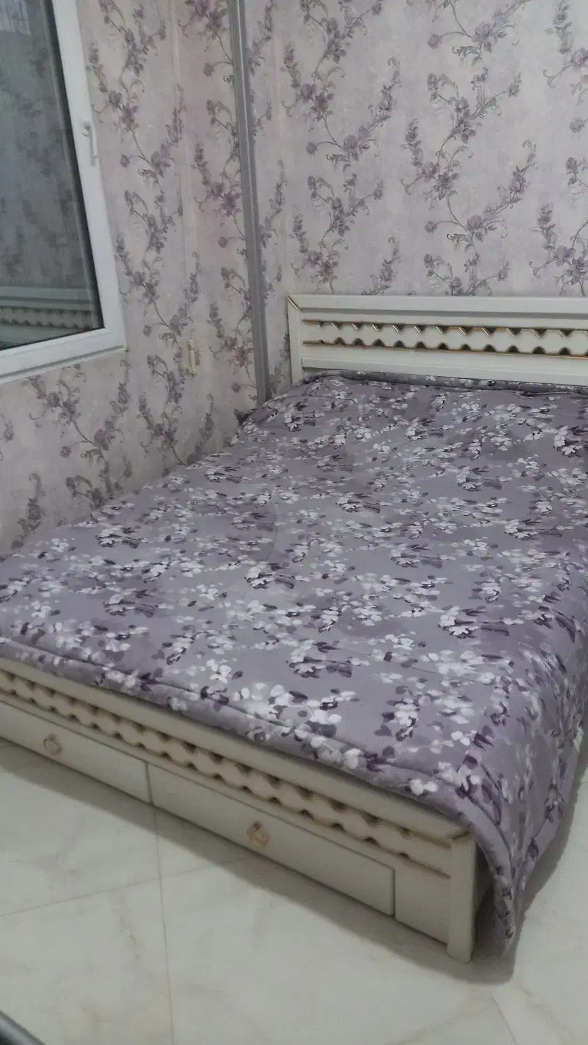 سرویس تخت خواب|تخت و سرویس خواب|ری, اقدسیه|دیوار