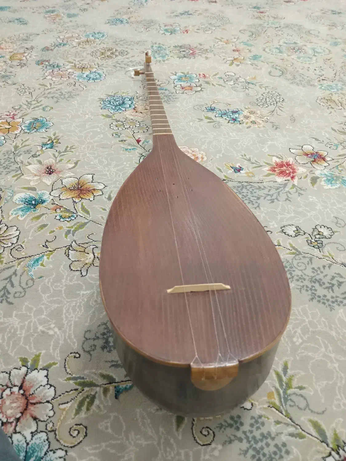 تنبور|سازهای سنتی|تبریز, |دیوار