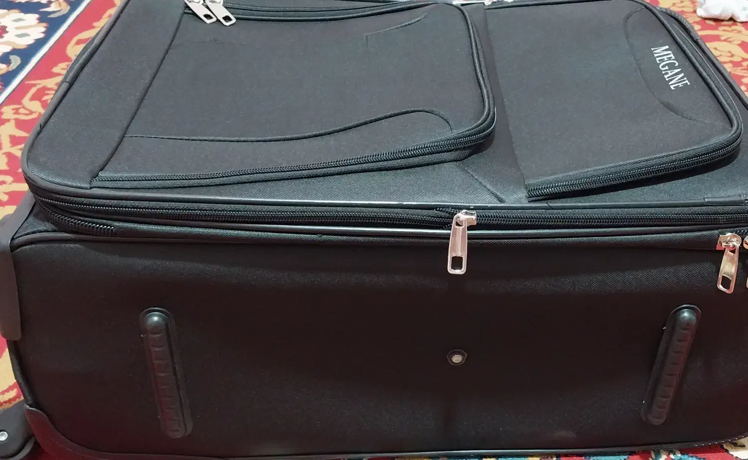 چمدان|کیف، کفش، کمربند|اراک, |دیوار