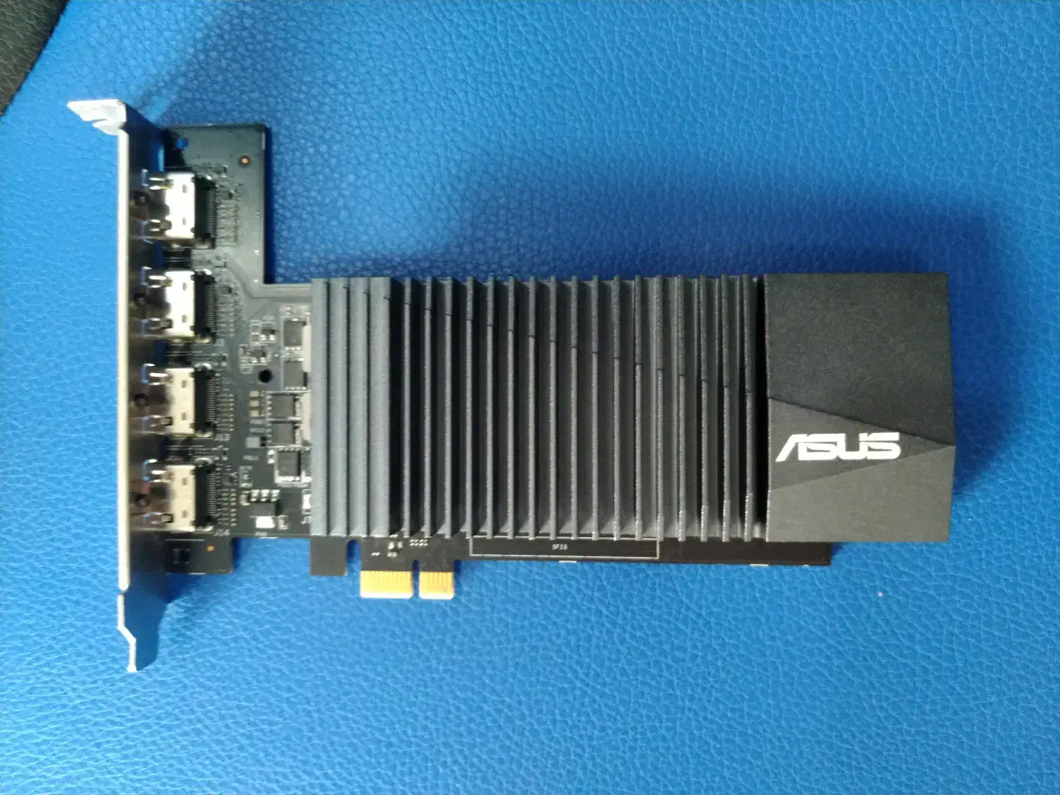 کارت گرافیک 2 گیگ GT710 - تمام HDMI|قطعات و لوازم جانبی رایانه|باقرشهر, |دیوار