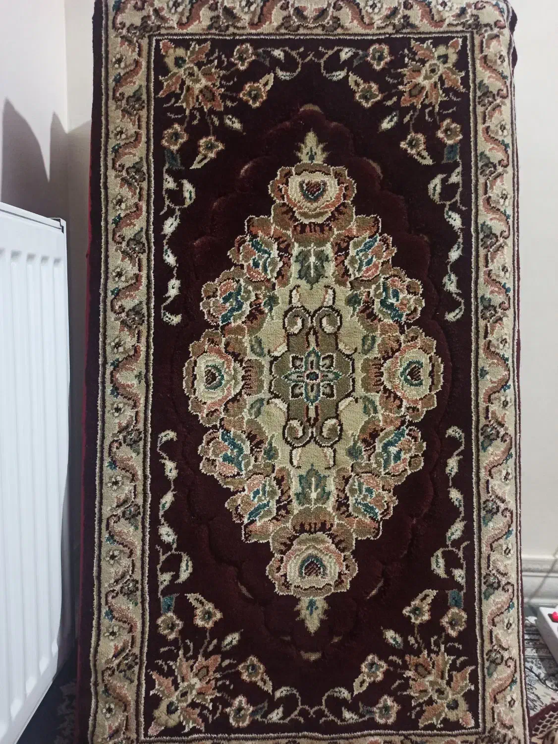 پشتی در حد نو|پشتی|تهران, امام زاده عبدالله|دیوار