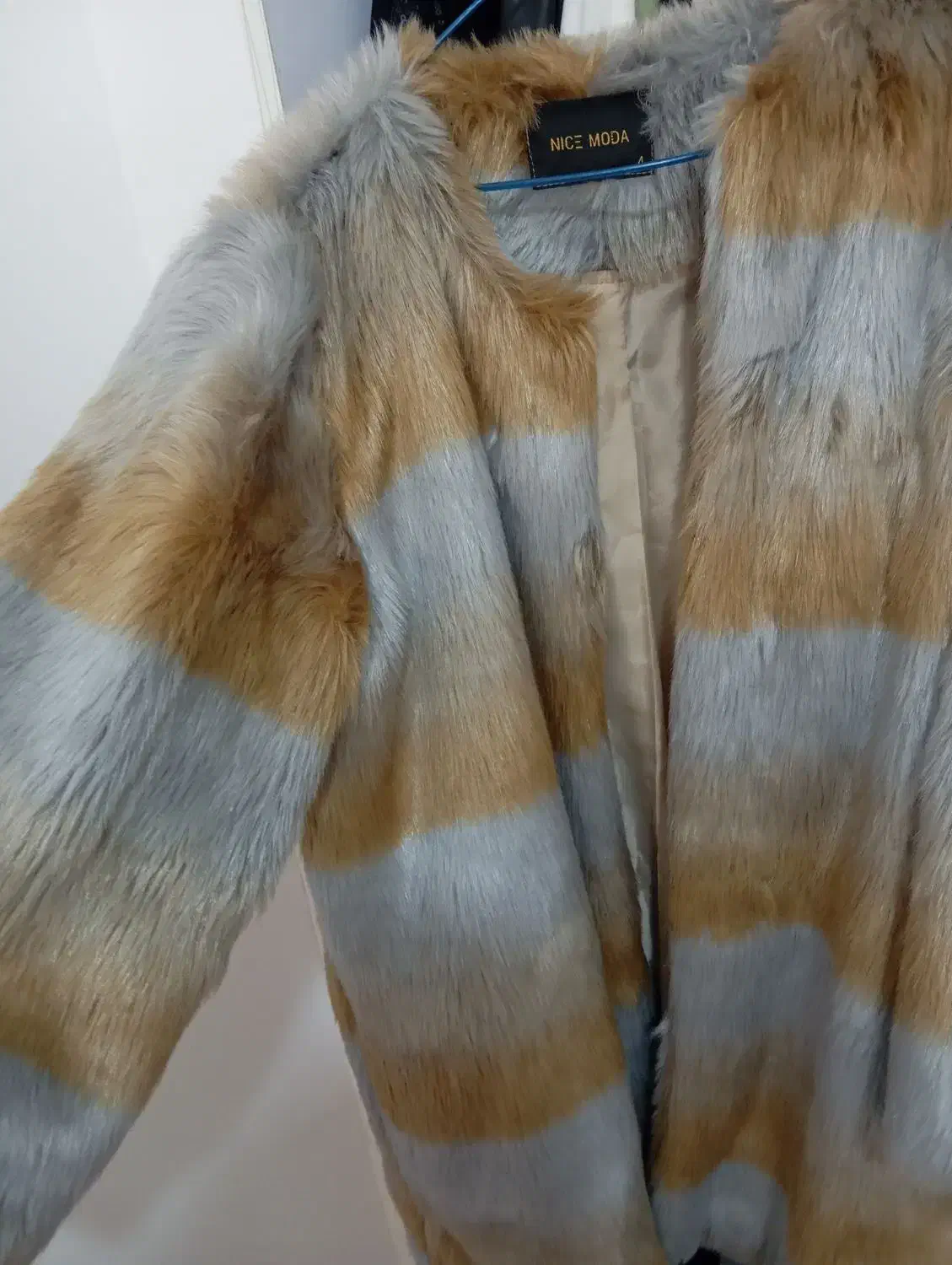 خزدار پالتو نو|لباس|فیرورق, |دیوار