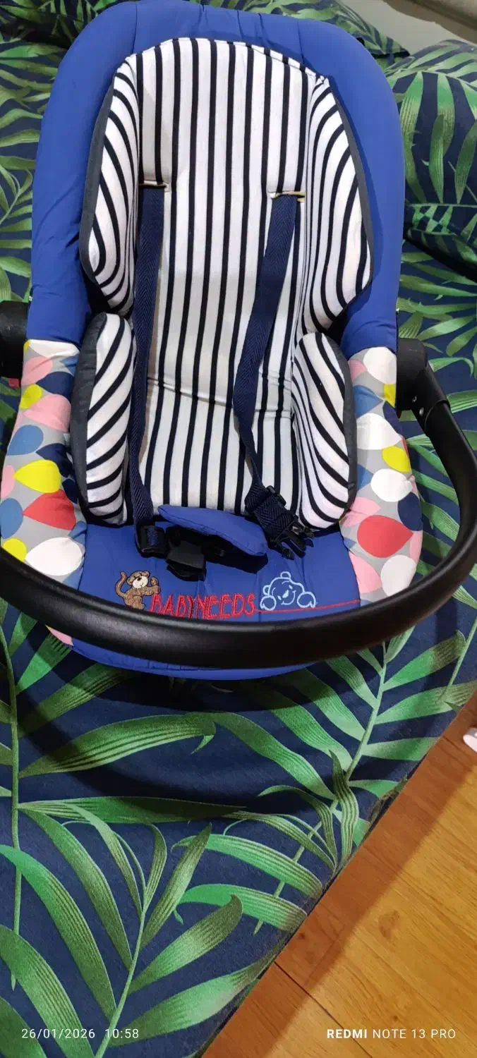 کریر کودک|کالسکه و لوازم جانبی|رشت, فلسطین|دیوار